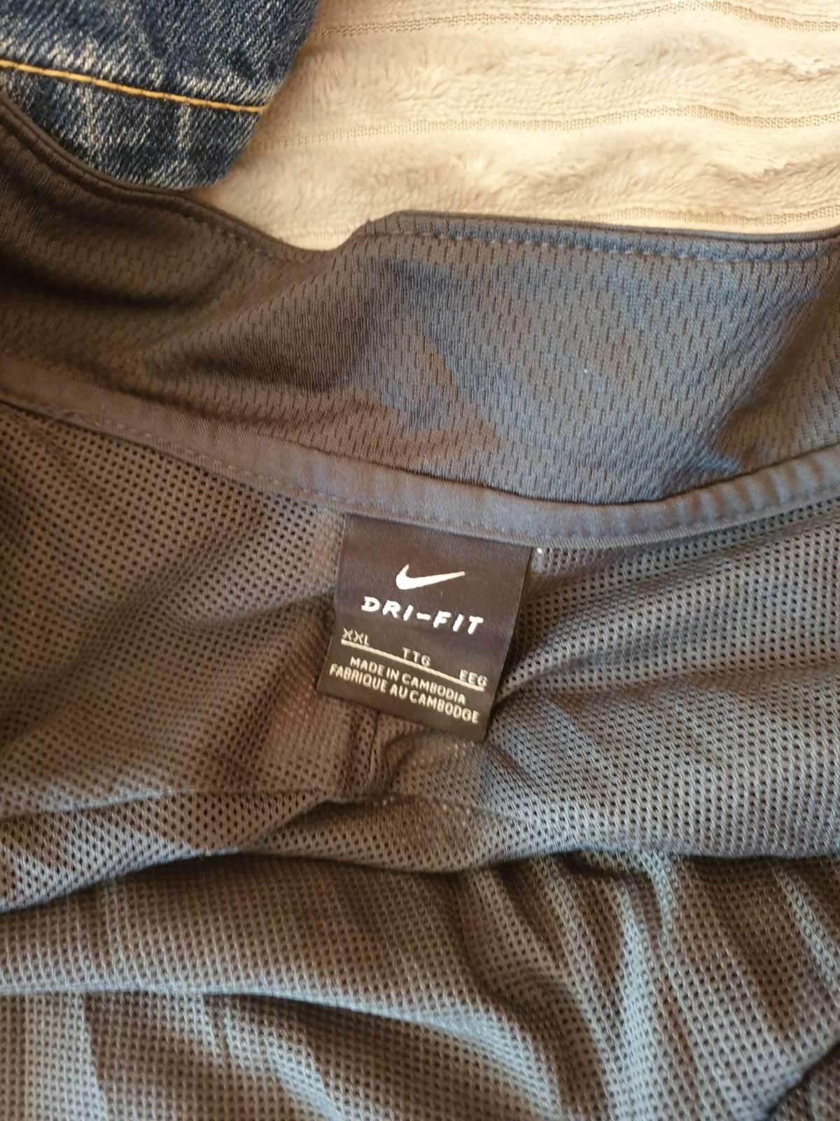 Bluza (wiatrowka) Nike XL oryginal