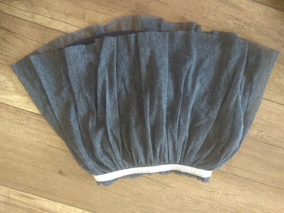 Śliczna spódniczka w roz.104