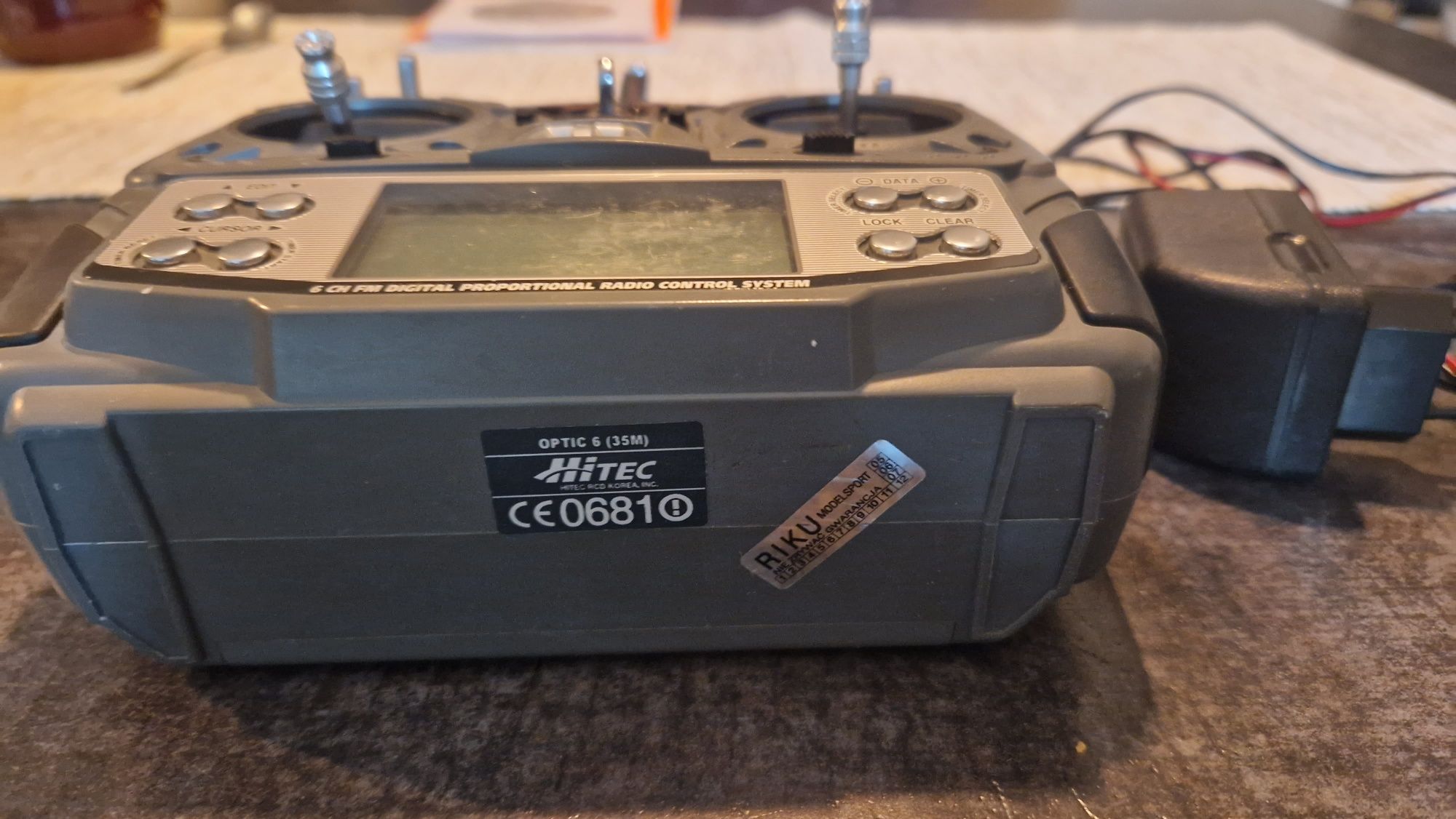 Nadajnik zdalnego sterowania Aparatura Hitec Optic 6