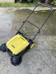 Zamiatarka Karcher do kostki itp myjka
