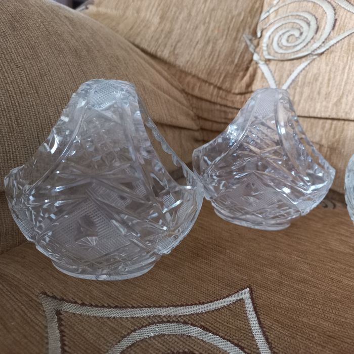 Zestaw kryształowych koszyków