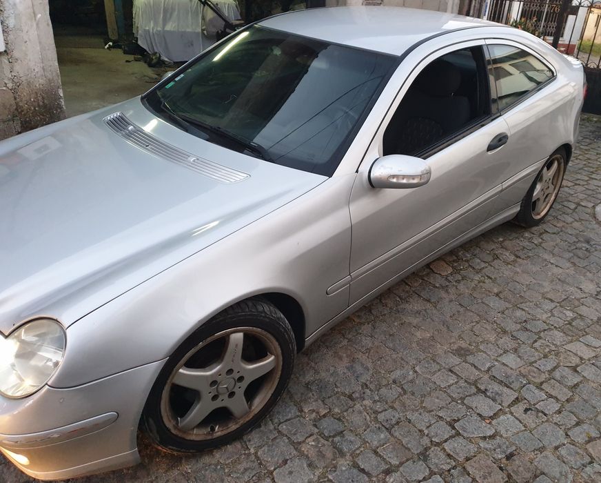 Mercedes c220cdi Sportcoupe 150cv w203 para peças