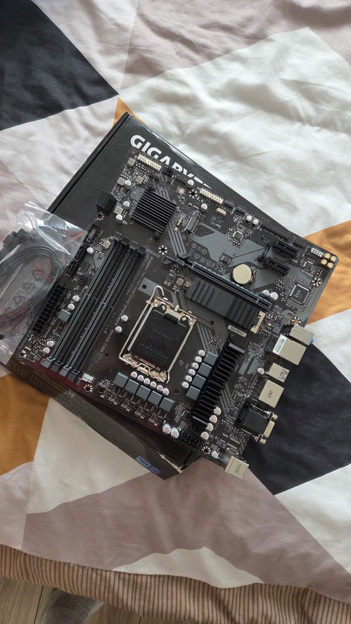 *NOWA* Płyta główna GIGABYTE B760M DS3H AX DDR4
