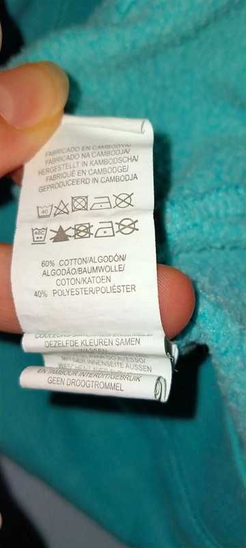 Miętowa śliczna bluza zapinana z kapturem YD 152