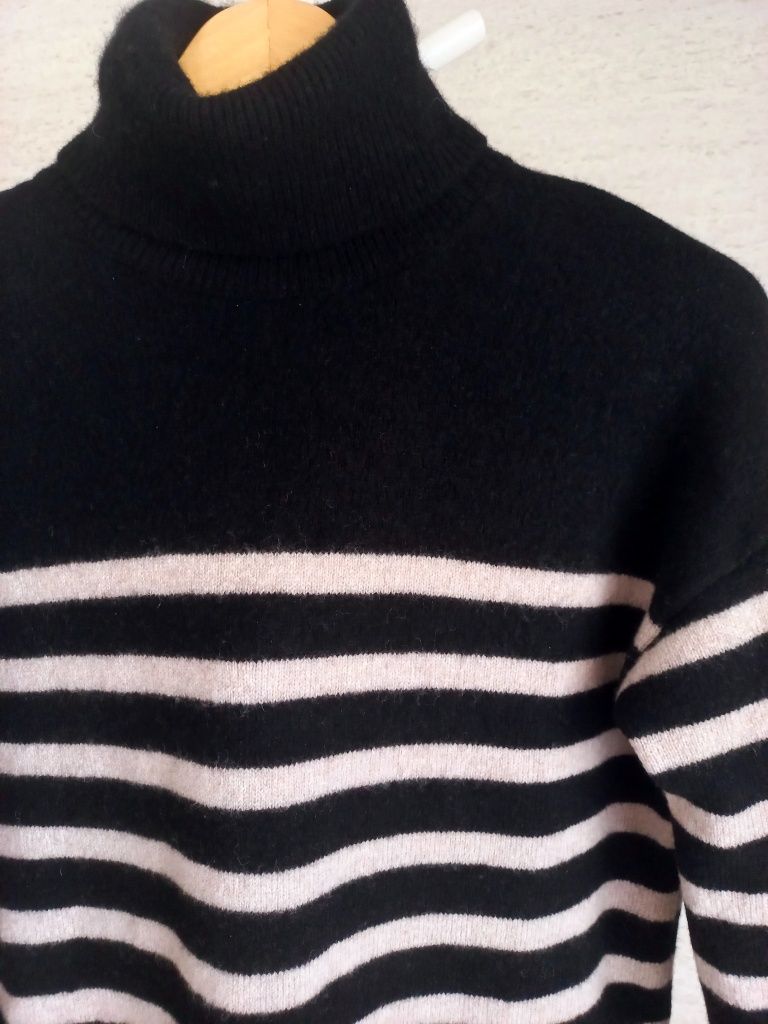 Vestido gola alta Massimo Dutti