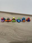 6 figurek Super Things + pojazdy