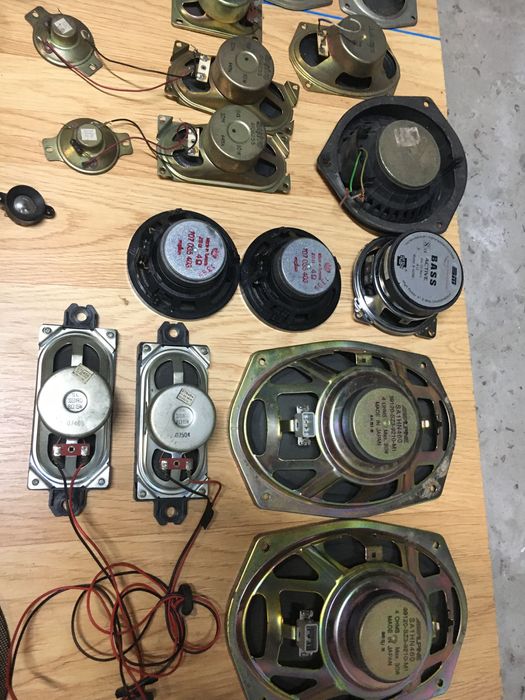 Авто магнітола МР3. 1-2 дін.з динаміками.