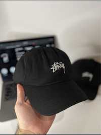 Нова кепка Stussy