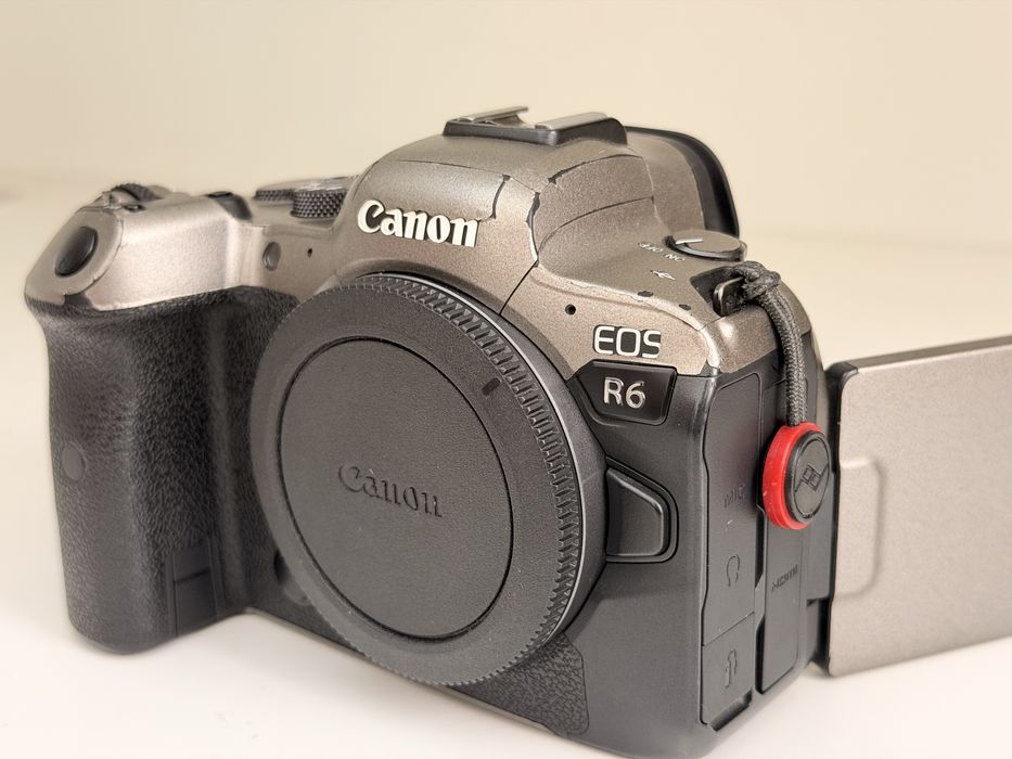 Canon R6 Full Frame