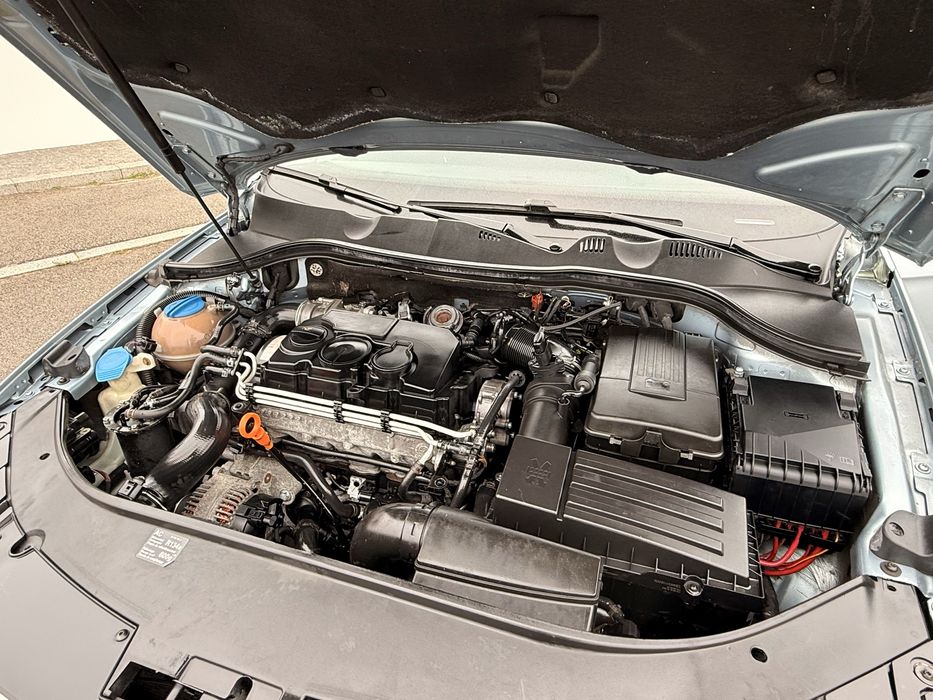 VW PASSAT VARIANT 2.0 TDI - 140 CV