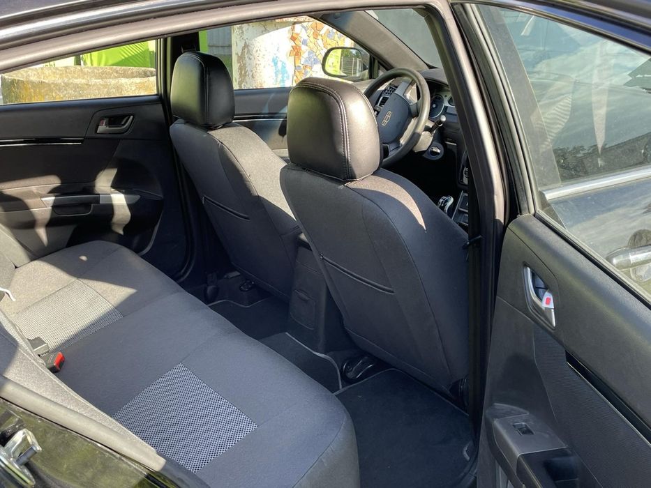 Geely Emgrand ec7