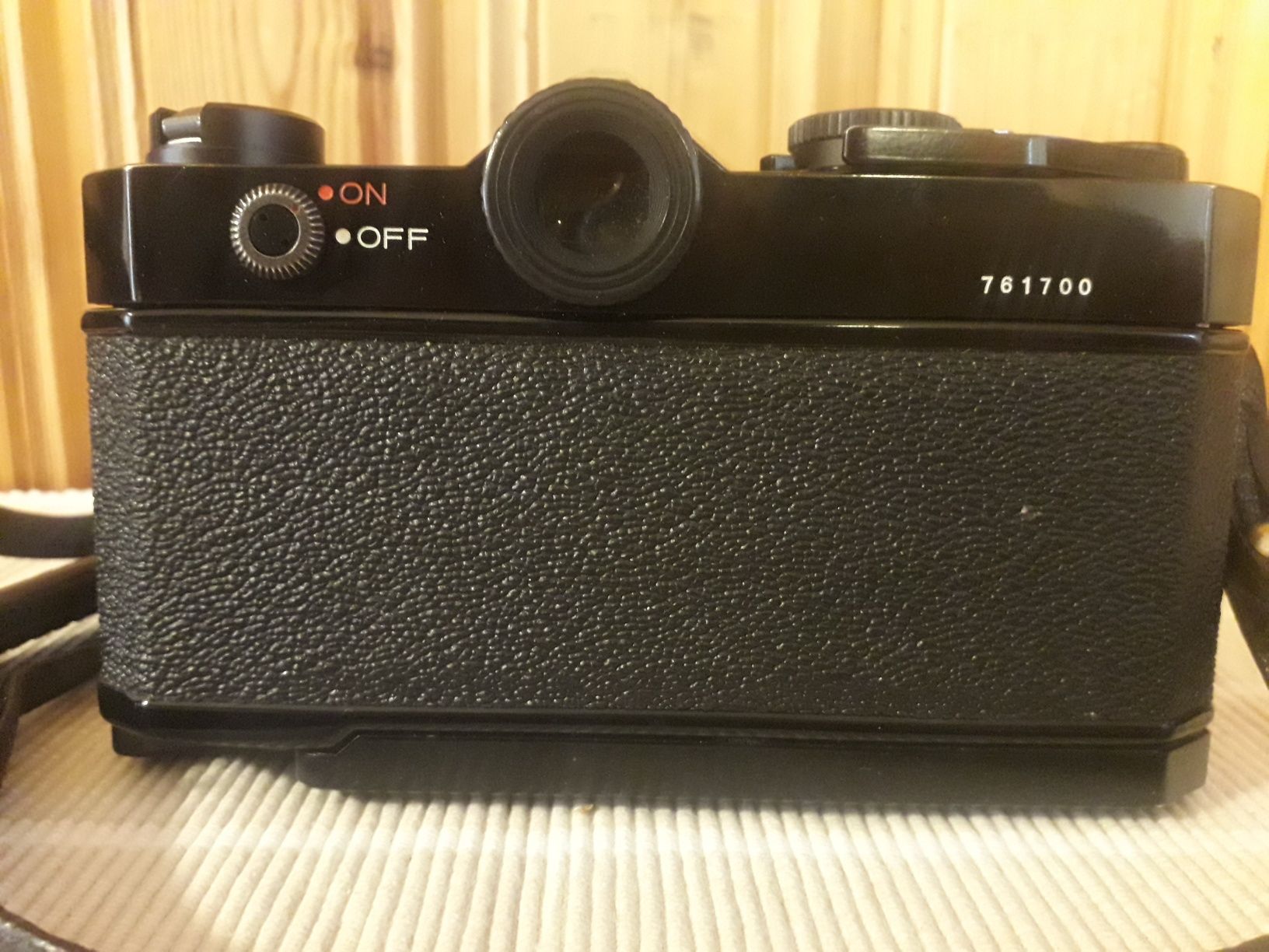 Aparat" KONICA T "   autoreflex