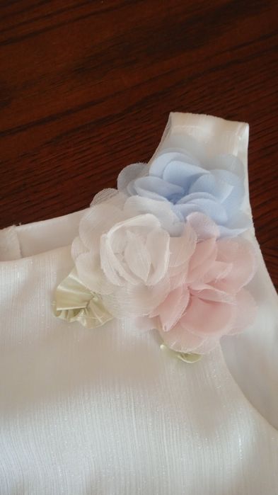 Святкова сукня платья для дівчинки  7,8 років