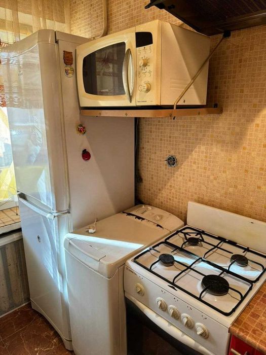 Оренда м Лук'янівська вул Довнар Запольського 6 !