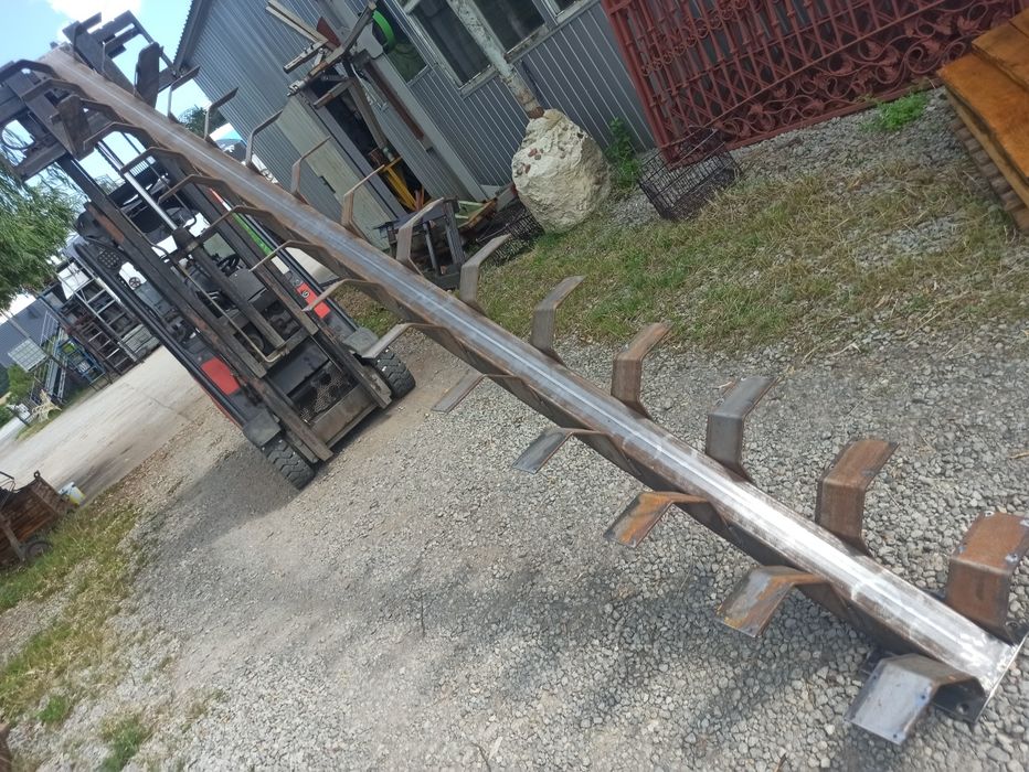 Schody konstrukcja pod deski. Rama nośna