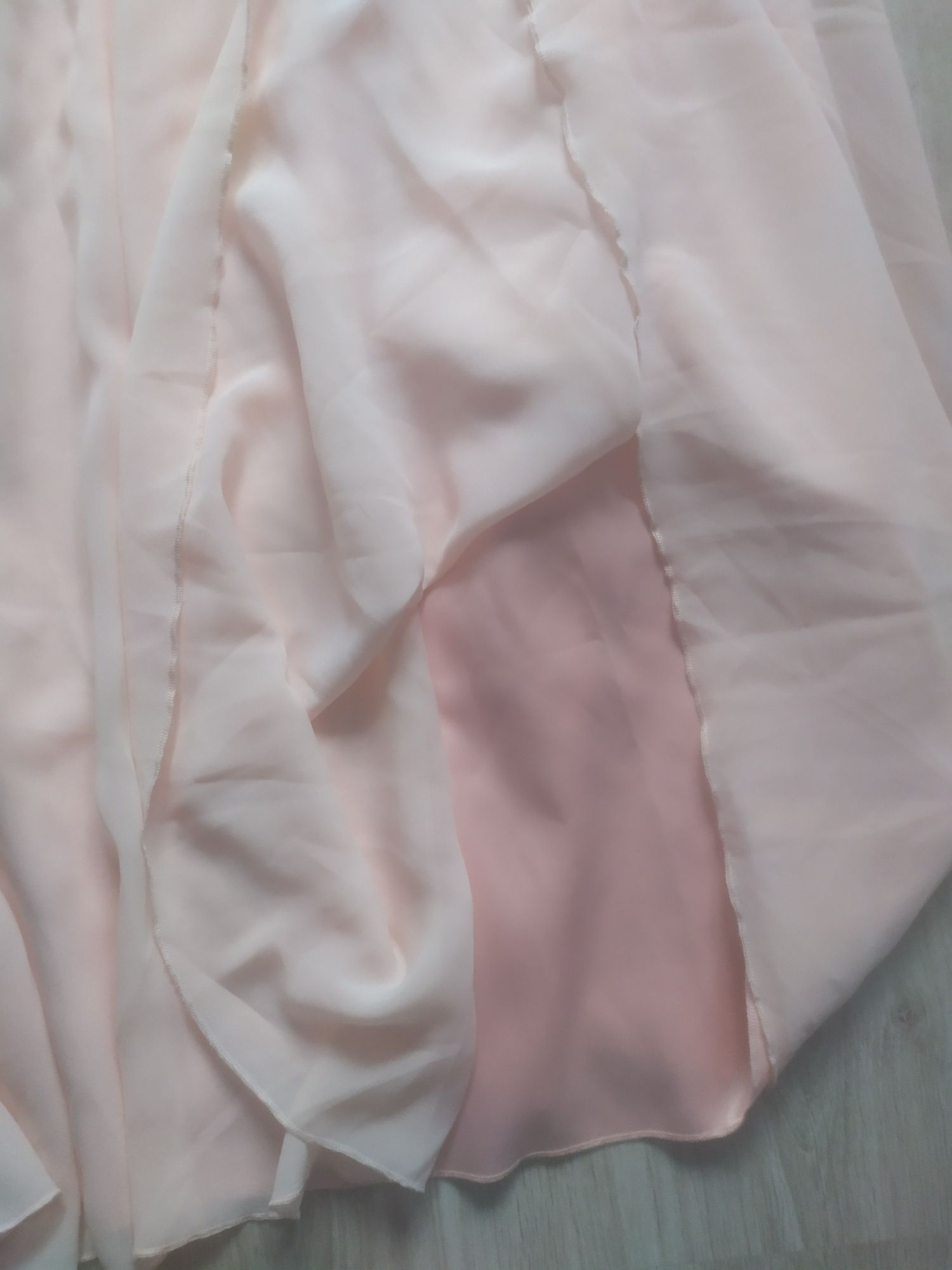 Sukienka maxi różowa brzoskwiniowa z wyszywanymi kamieniami M 38 karna