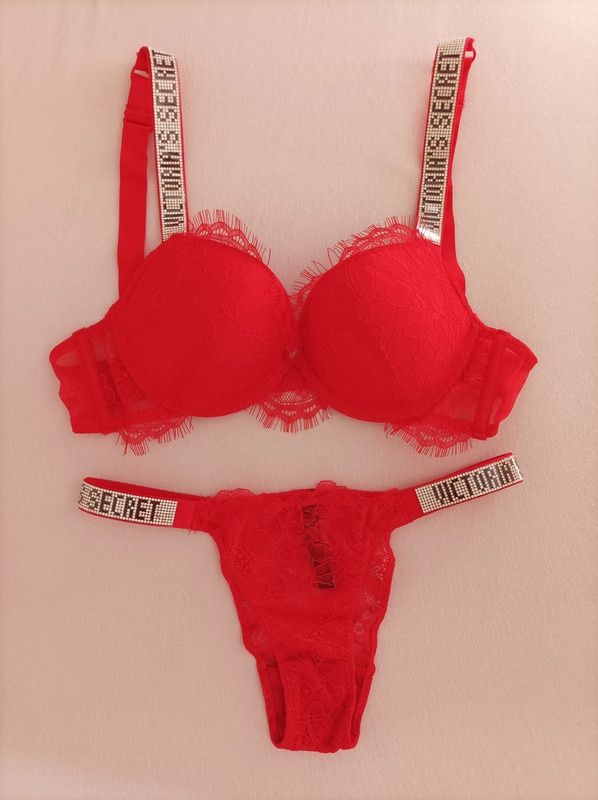 Komplet bielizny 75B M Victoria's Secret czerwony koronkowy