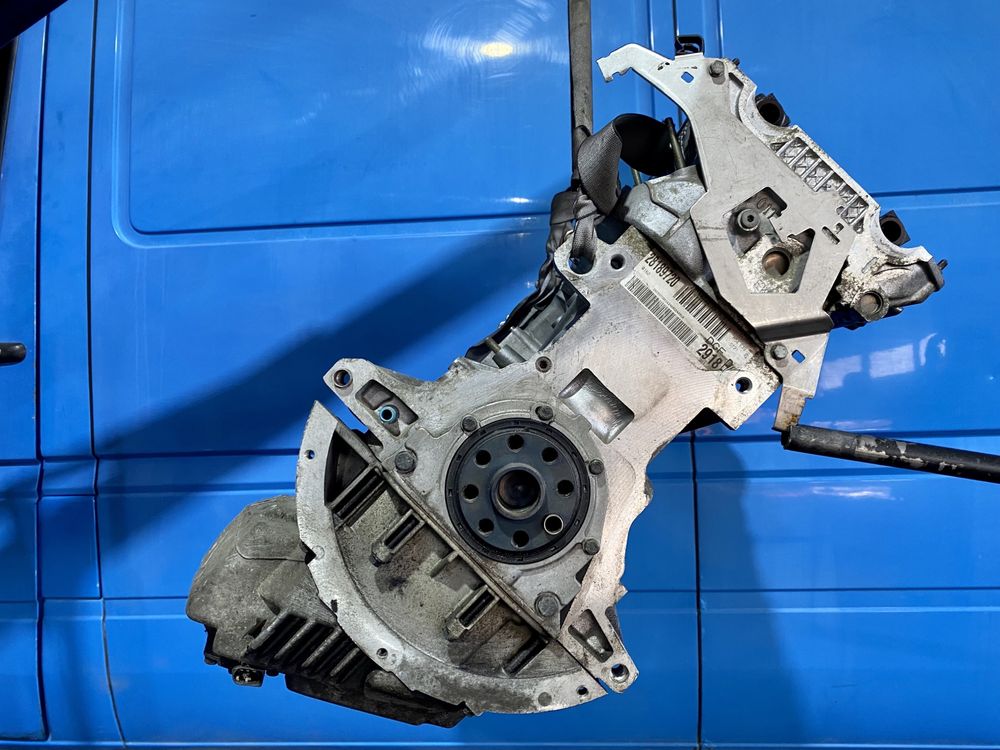 Мотор BMW E39 Е60 Е46 M54 2.2 i Двигатель БМВ Е39 М54 520 і Шрот