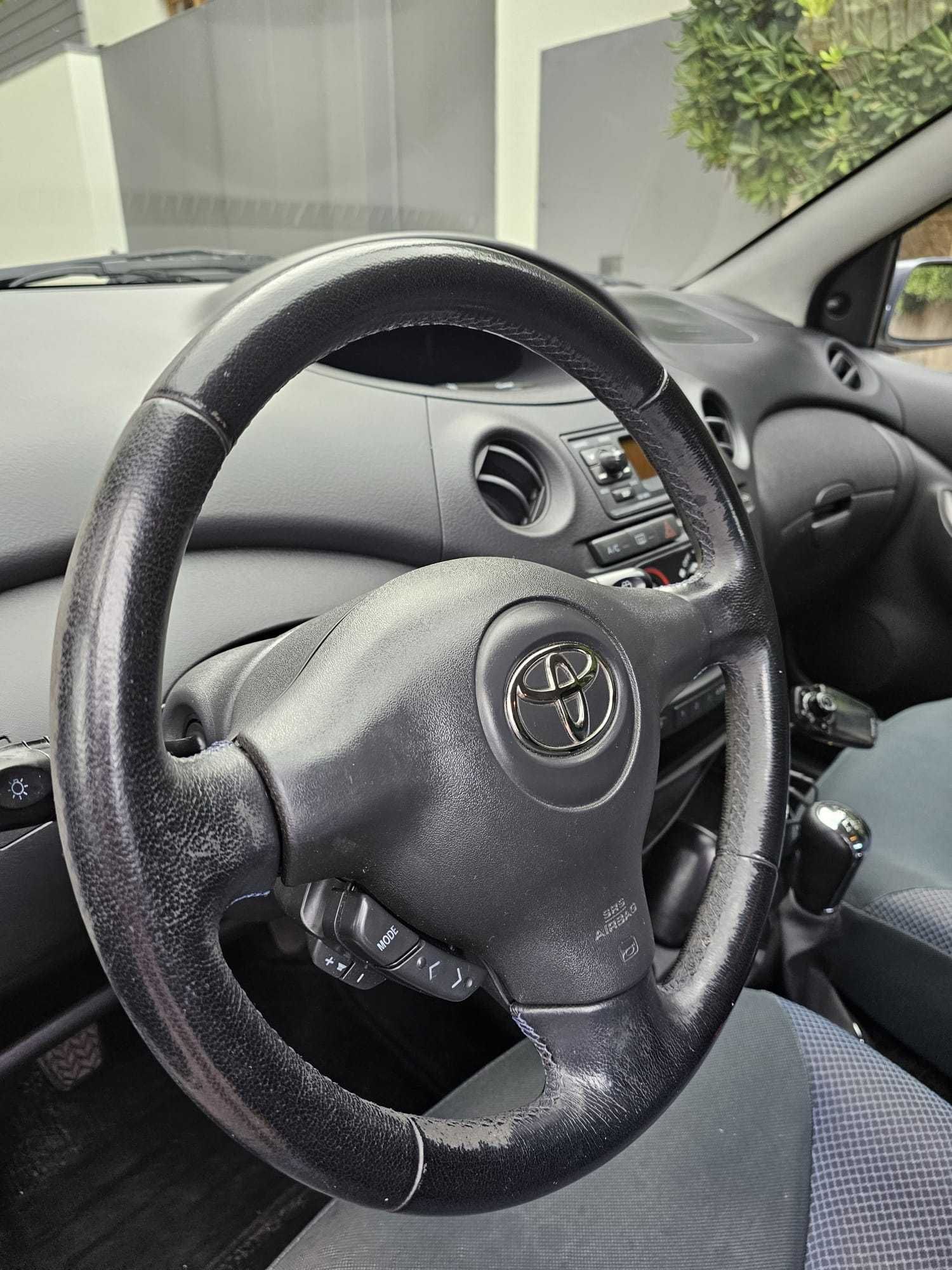 Toyota Yaris 1.0Vvti 127,660Km 05/2004