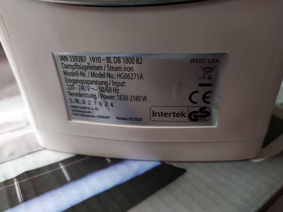 Nowe żelazko Steam Iron BL DB 1800 B2