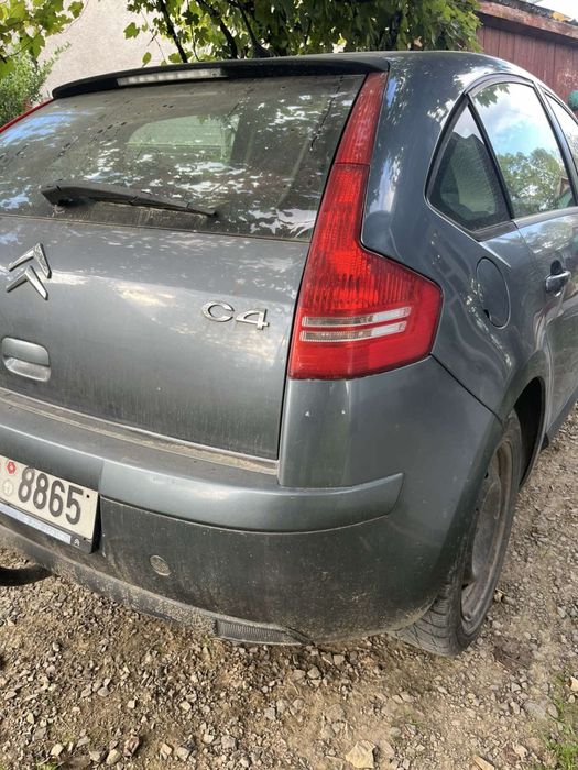 Сітроєн С4  дуже економна машинка