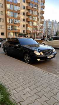 Mercedes-Benz E-Class 320 W211