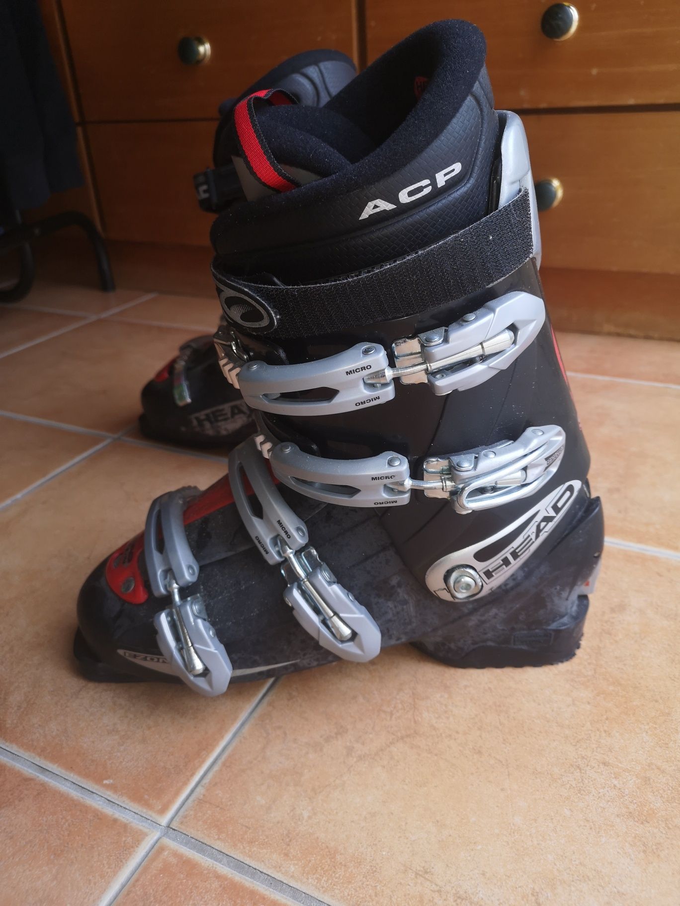 Botas de ski para esquiar na neve marca Head