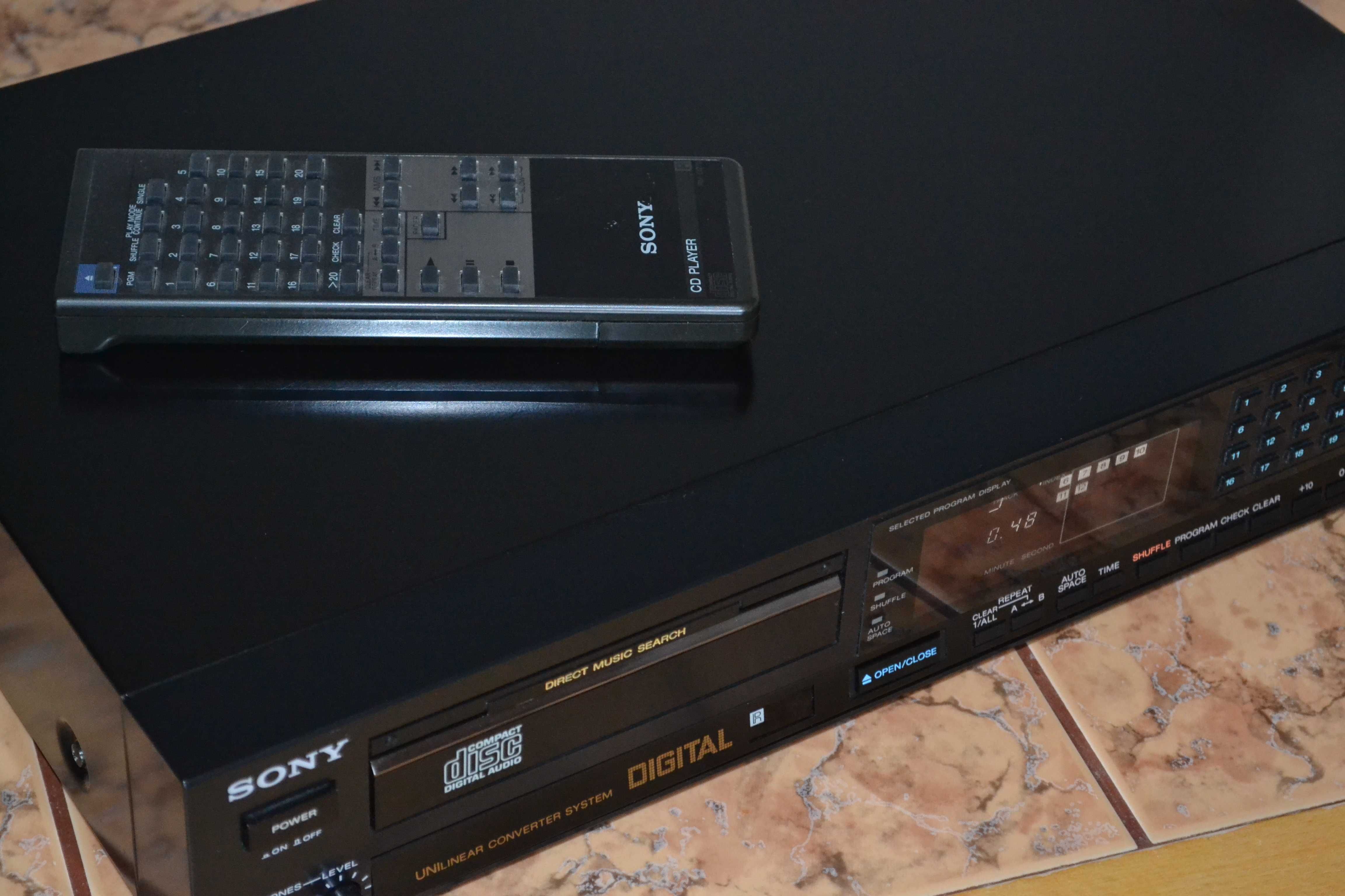 Odtwarzacz Cd SONY cdp 203 ES oryginalny pilot jak nowy
