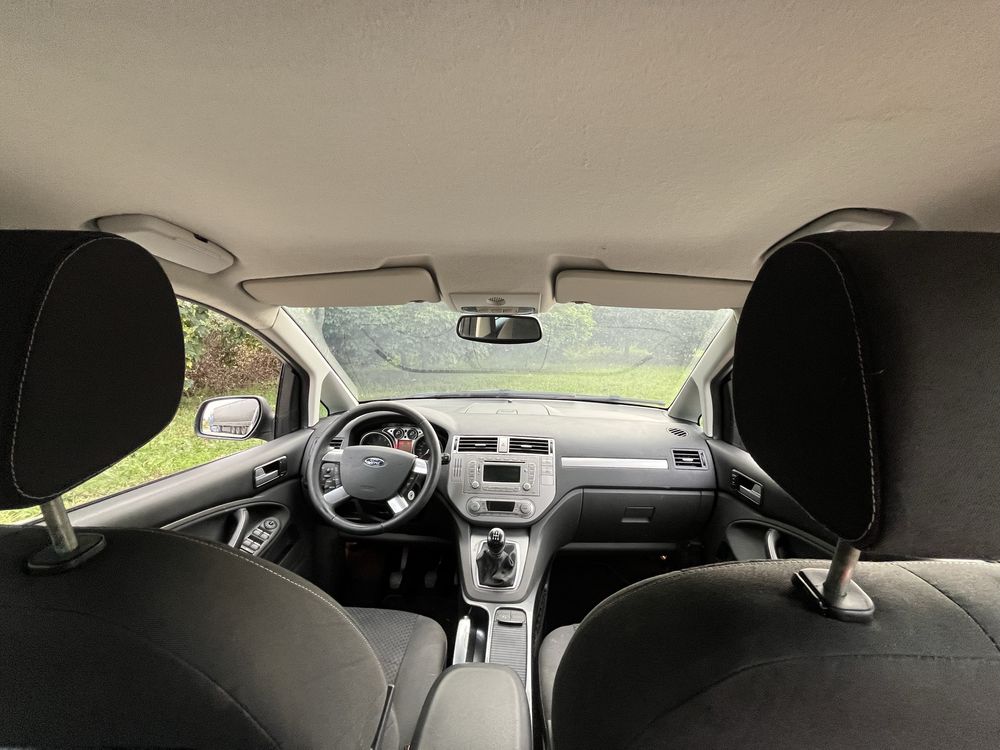 Ford C-Max 1.8 B 16v lift Titanium.