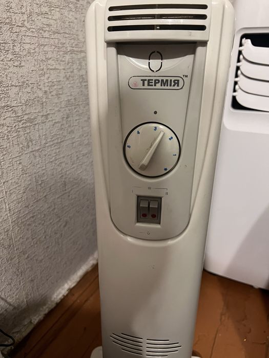 Масляний обігрівач