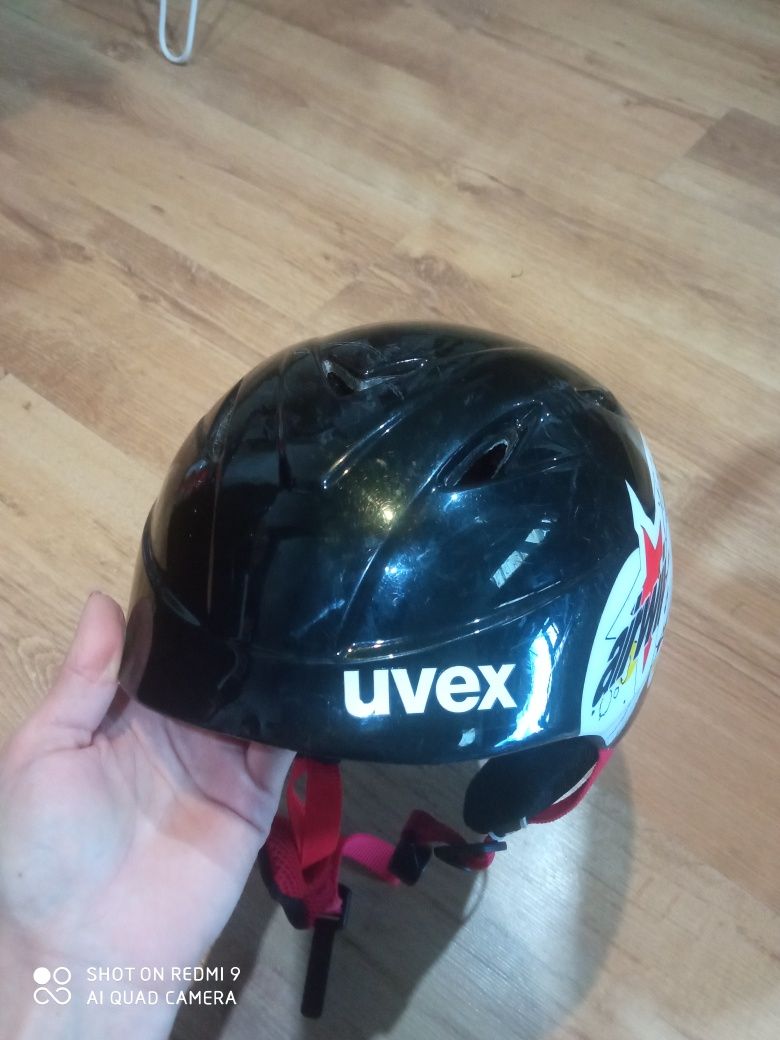 Kask narciarski UVEX dla dziecka