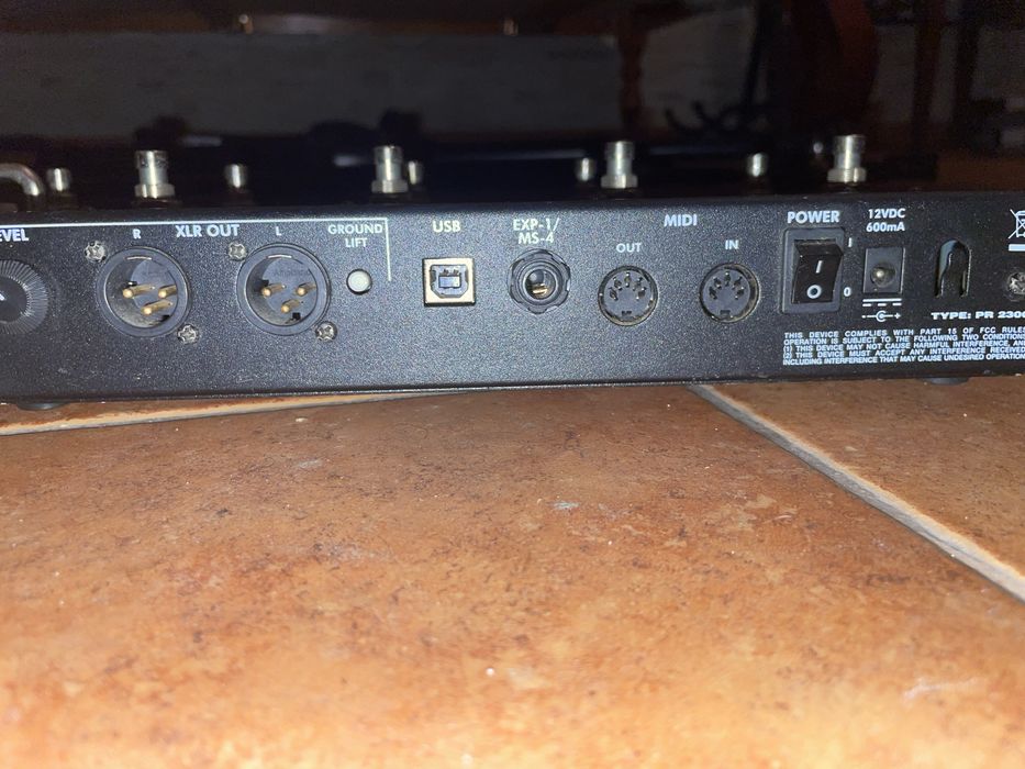 Fender mustang floor