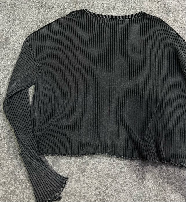 серая кофта house