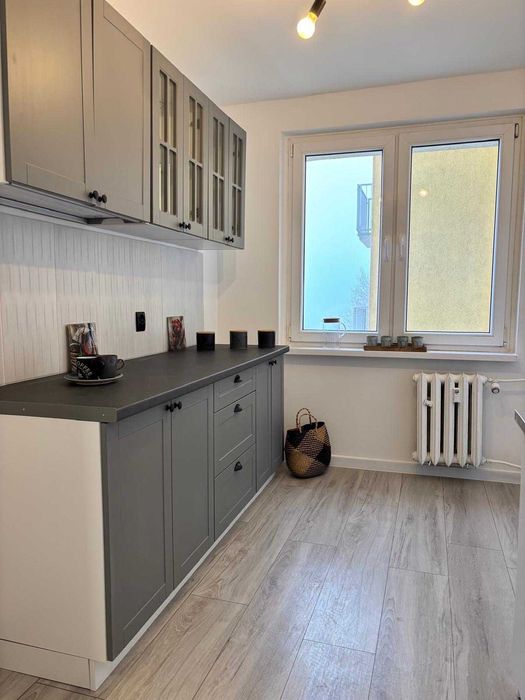 Właściciel Sprzeda 2- pok. mieszkanie po remoncie- Powstańców Warszawy