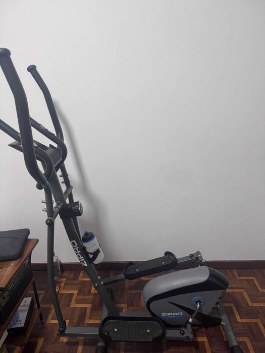Bicicleta Elíptica magnético Zipro Shox
