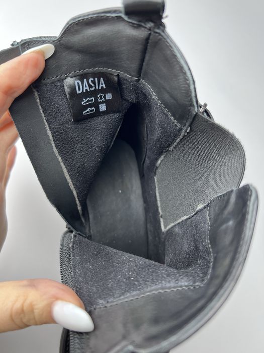 40р. Жіночі шкіряні черевики Dasia Швеція