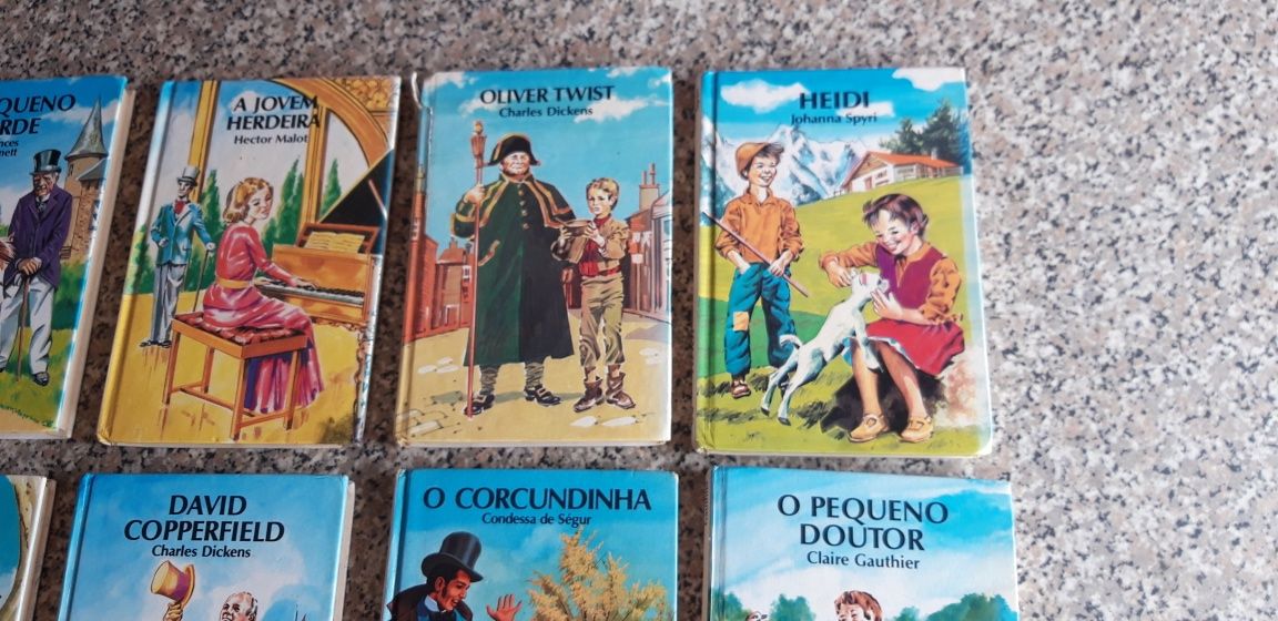 Conjunto de 9 Livros Infantis Antigos Círculo de Leitores