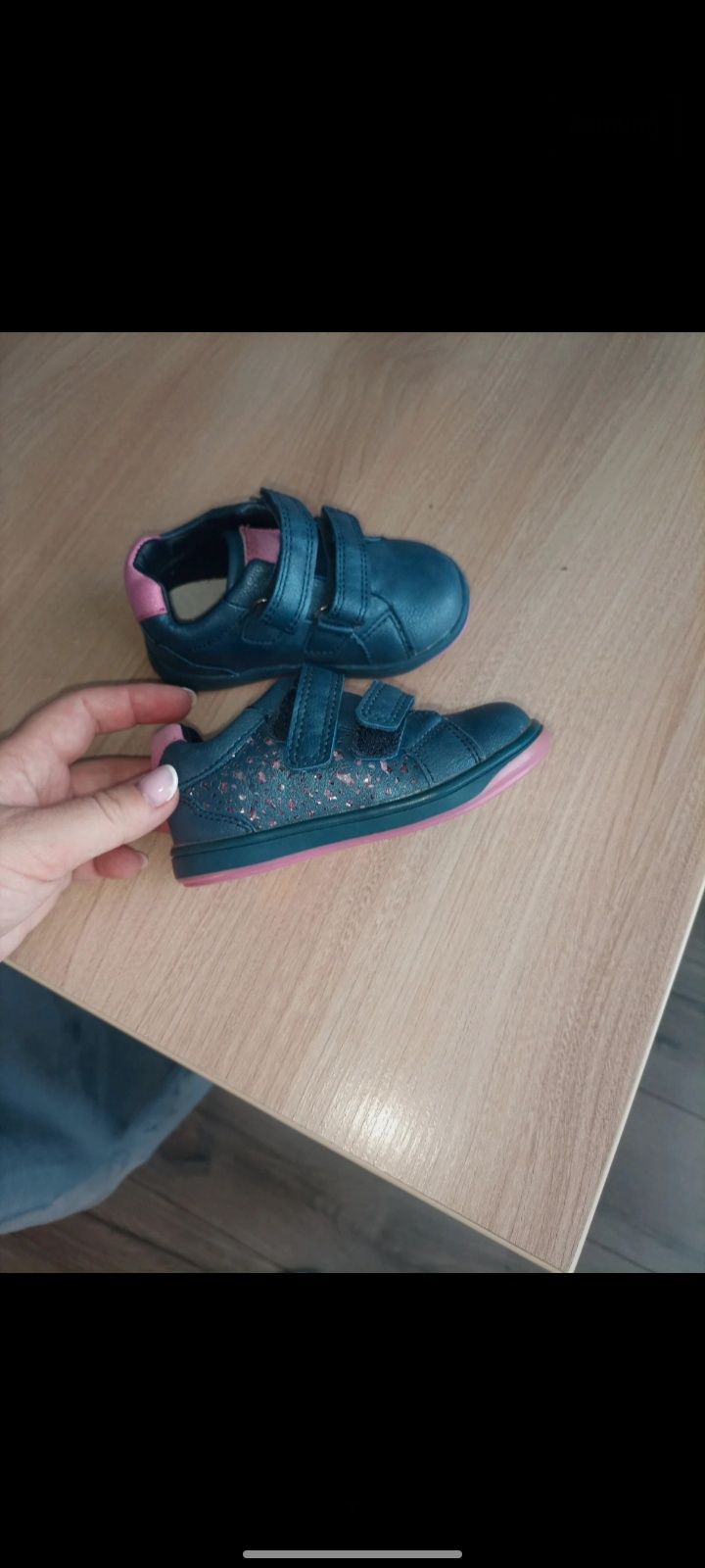 Nowe buty dziecięce