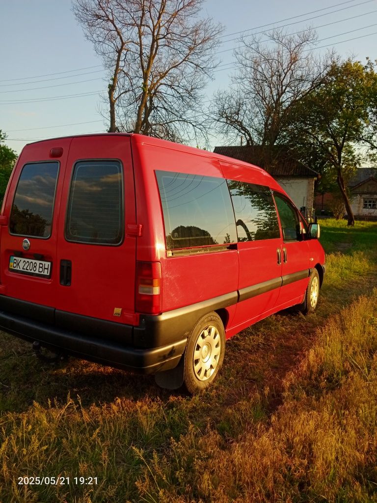 Фіат скудо 2004 р