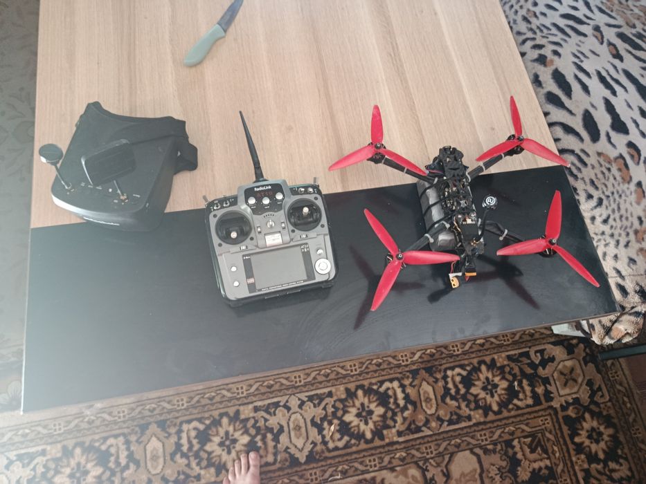 ФПВ 7 дюймовий + комплектуючі  срочно