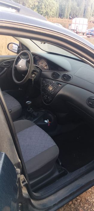 Ford Focus 1.4Sw / 100mil Km