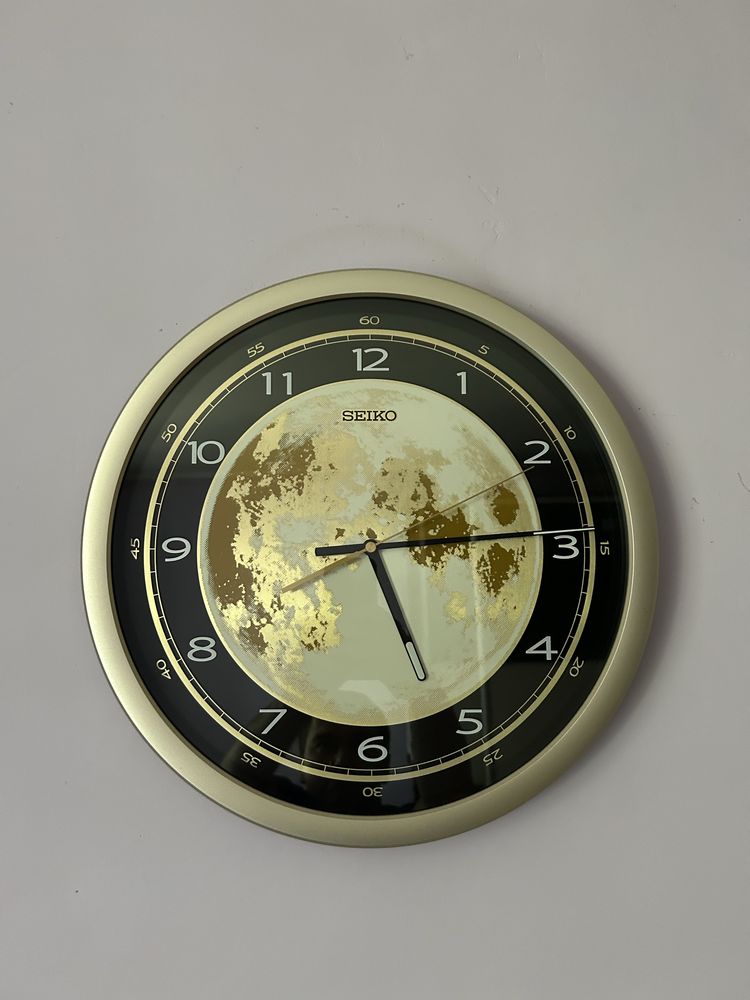 Seiko Clocks Zegar ścienny QXA831G