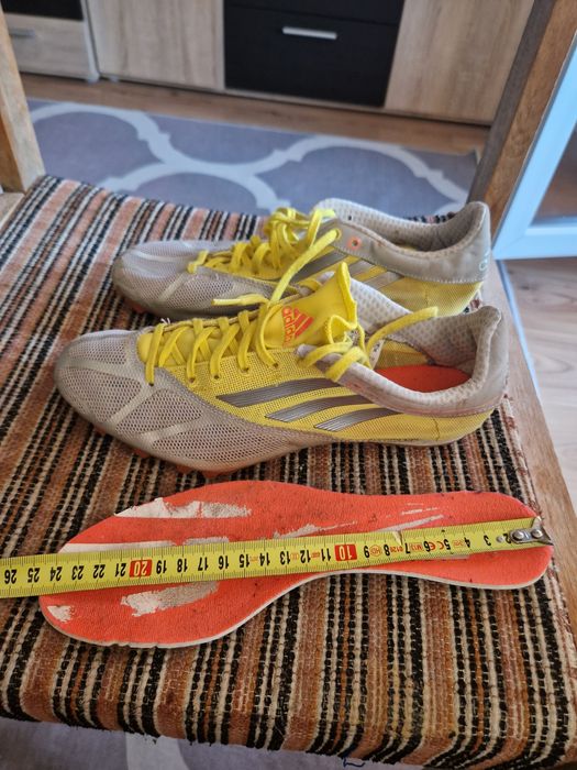 Buty kolce adidas r 40