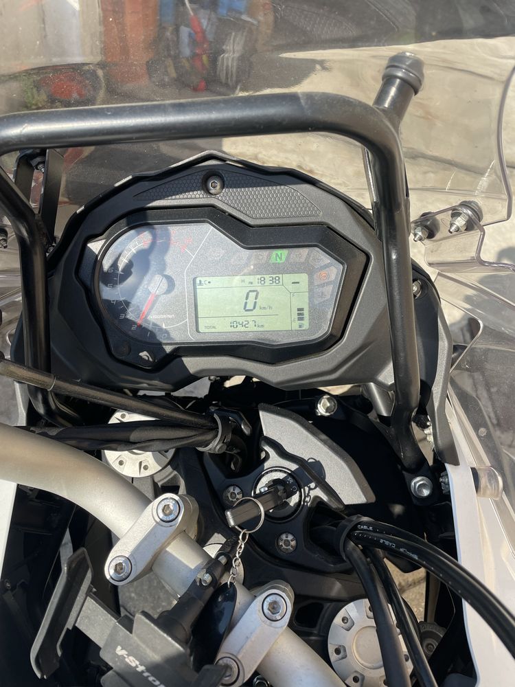 Benelli TRK 502X