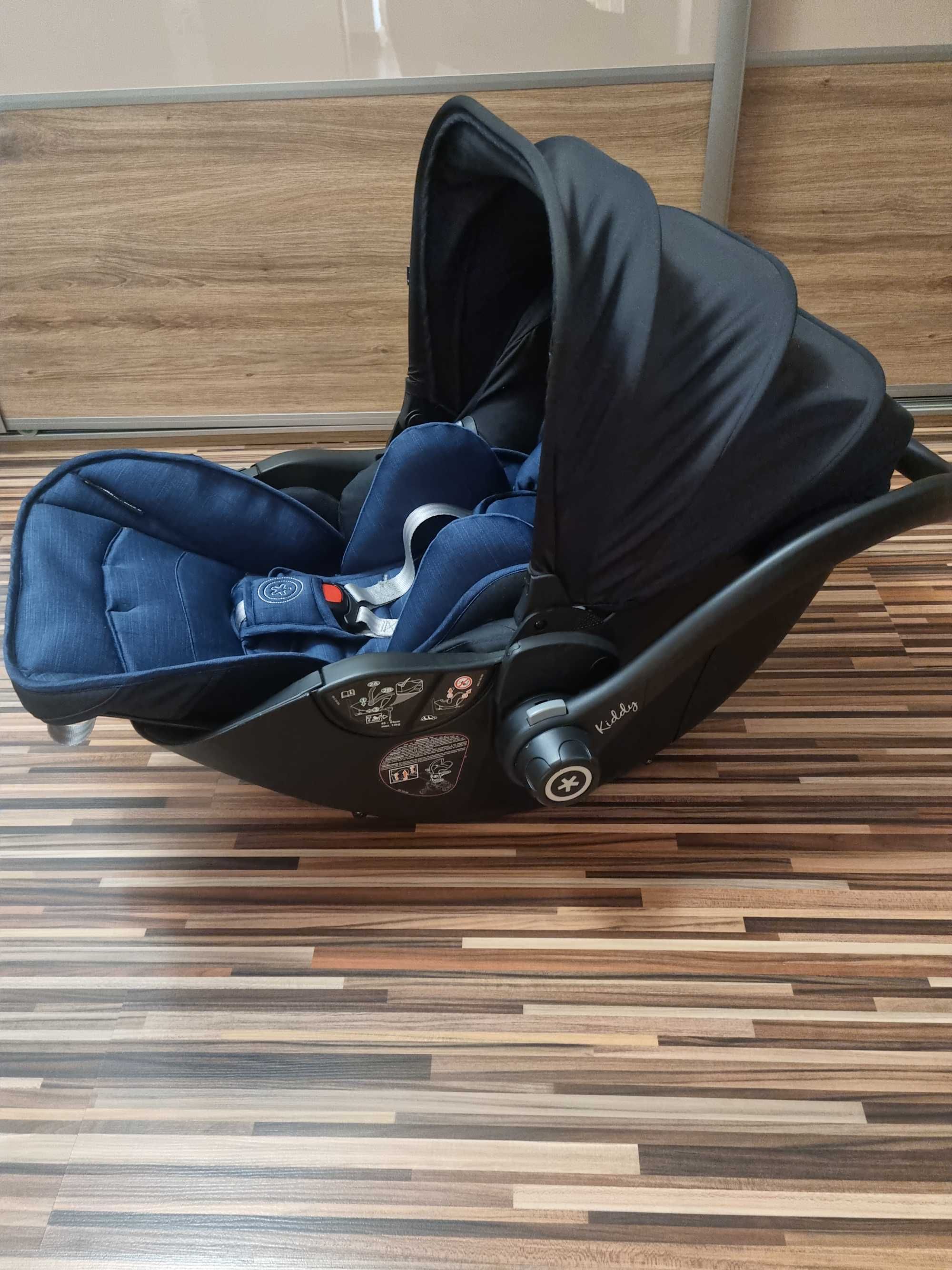 Fotelik samochodowy Kiddy Evoluna i-Size 2 z bazą Isofix