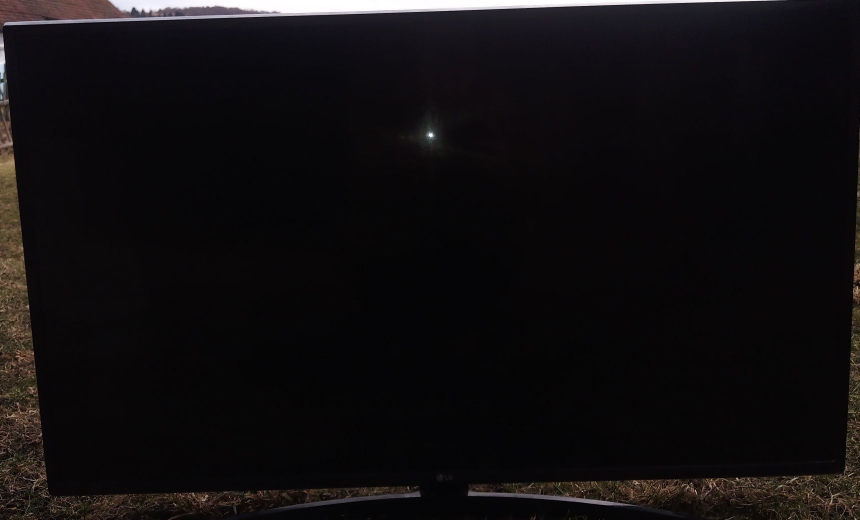 Продається LG 43UK6400PLF