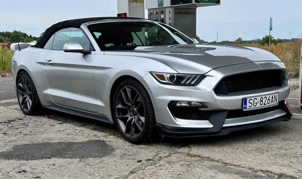 Mustang 3.7 Cabrio wypożyczalnia aut wynajem aut