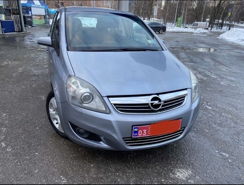 Opel Zafira B 2008