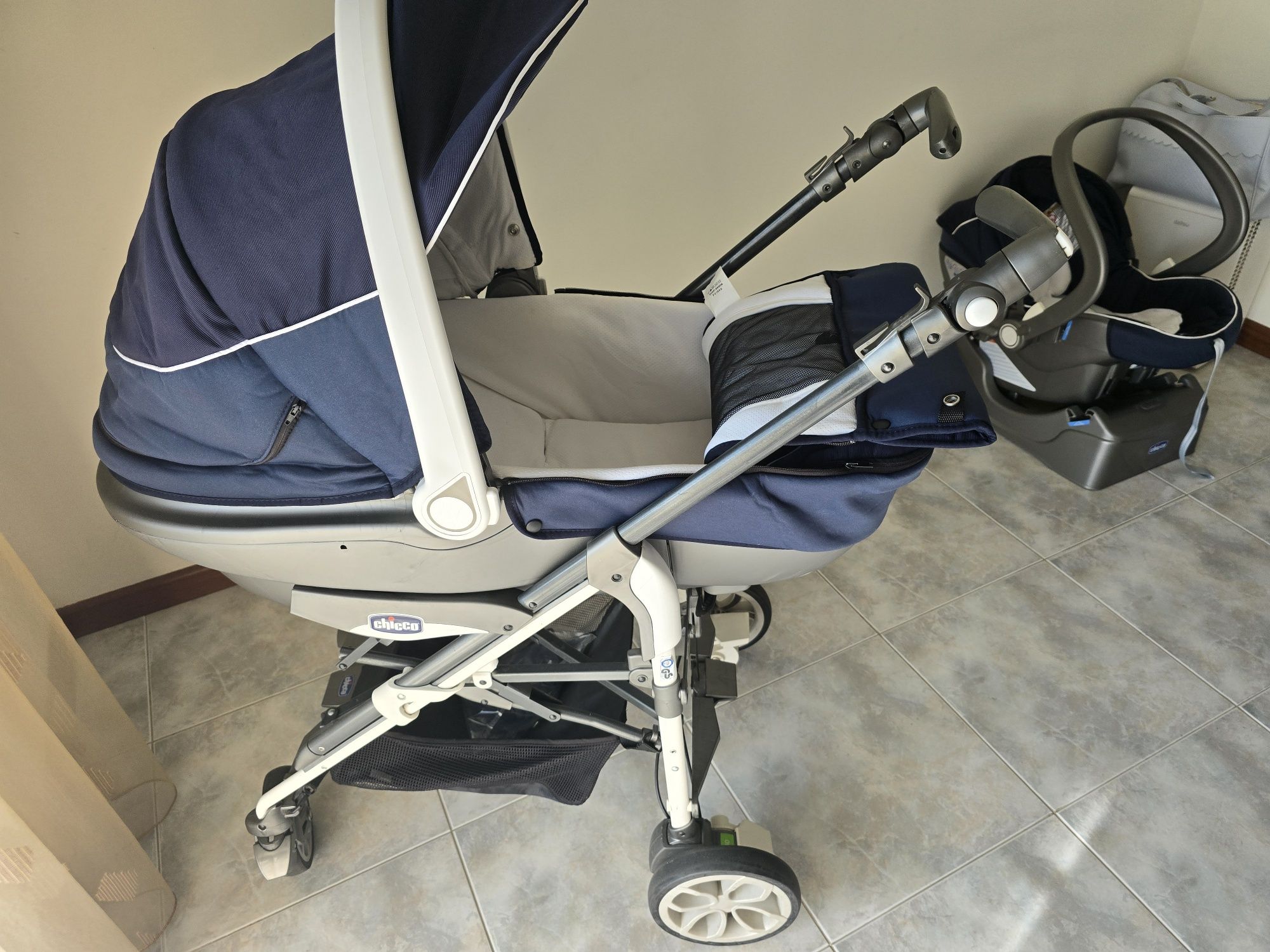 Carrinho de bebé Trio Living Chicco