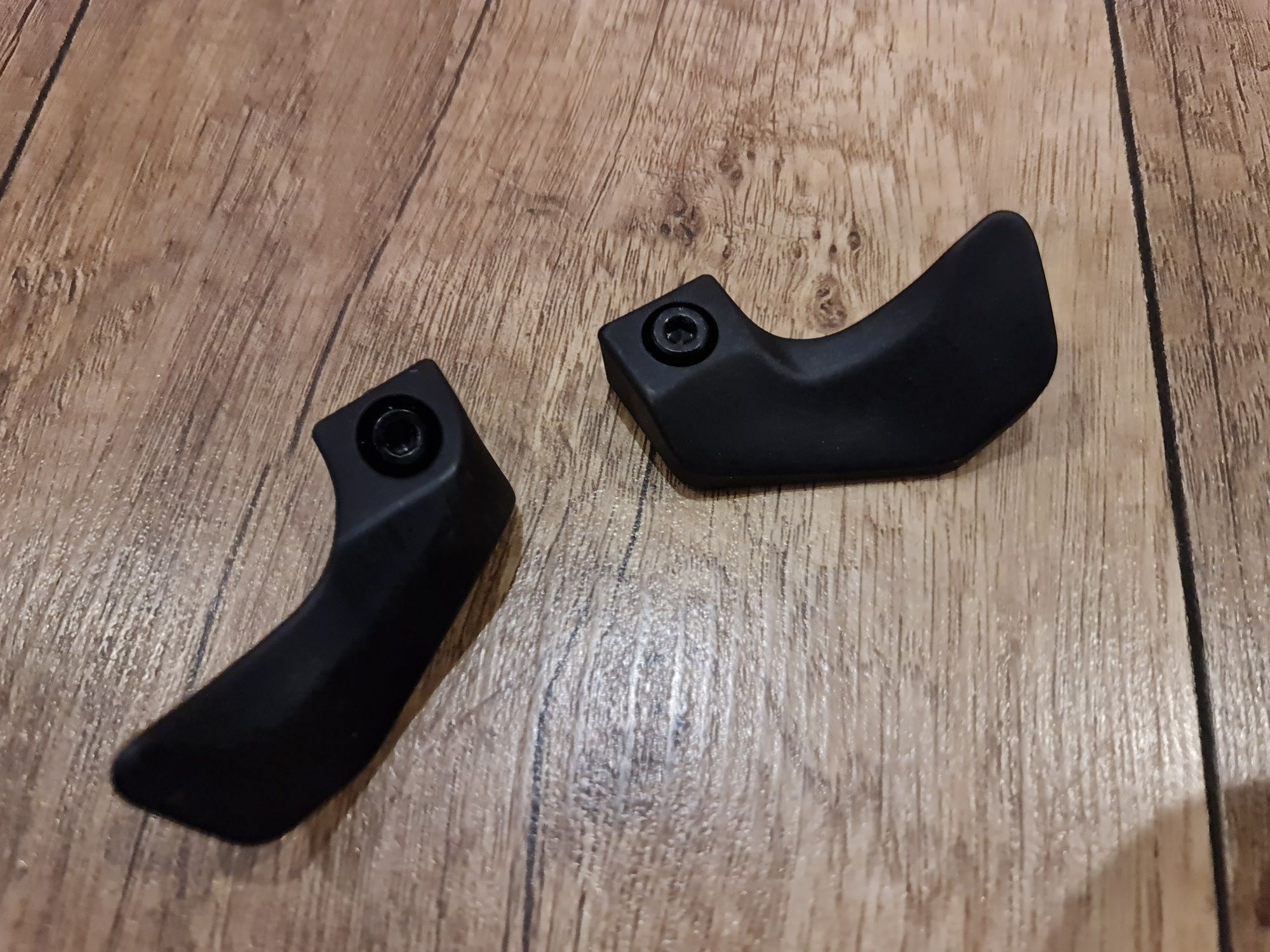 Cyngle zmiany biegów Shimano Deore XT DualControl